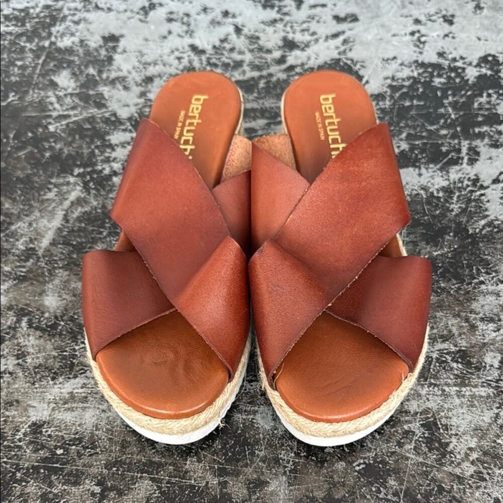 Bertuchi Brown Leather Made in Spain Wedge Slide Sandals Size 8